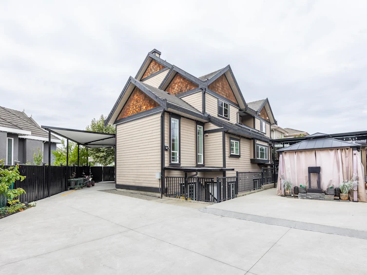 8244 151a Street, Surrey, BC, V3S 8R1 - 32