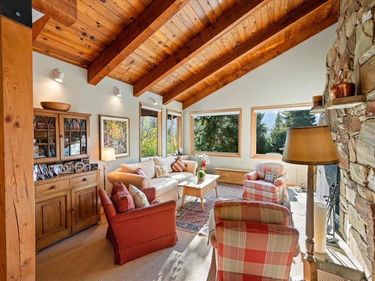 8609 Forest Ridge Drive, Whistler, BC, V8E 0G1 - 7