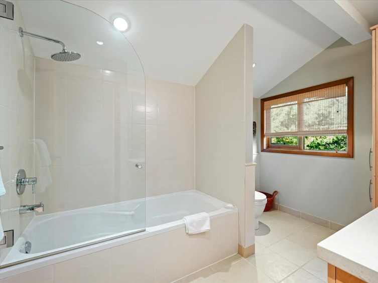 8609 Forest Ridge Drive, Whistler, BC, V8E 0G1 - 33