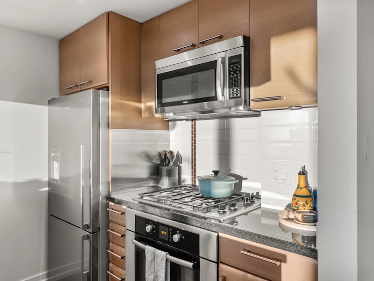 1102-1690 W 8th Avenue, Vancouver, BC, V6J 0B1 - 13