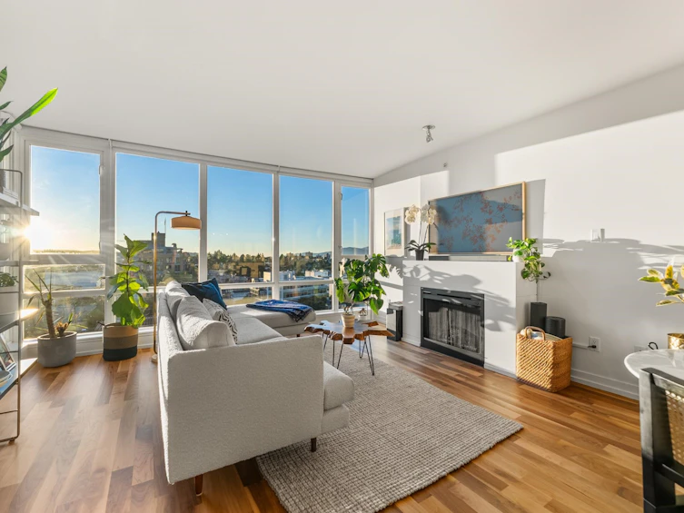 1102-1690 W 8th Avenue, Vancouver, BC, V6J 0B1 - 4