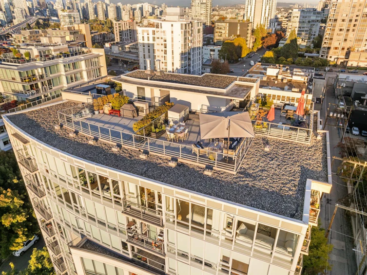 1102-1690 W 8th Avenue, Vancouver, BC, V6J 0B1 - 32