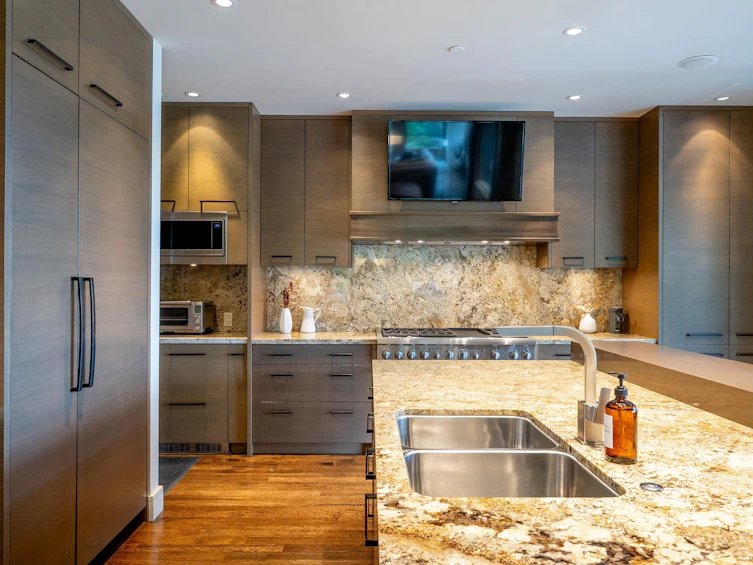 2963 High Point Drive, Whistler, BC, V8E 0L6 - 7