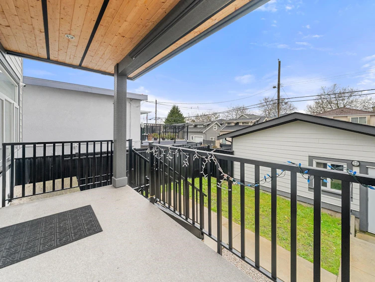 6749 Knight Street, Vancouver, BC, V5P 2W4 - 34
