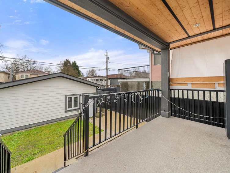 6749 Knight Street, Vancouver, BC, V5P 2W4 - 33
