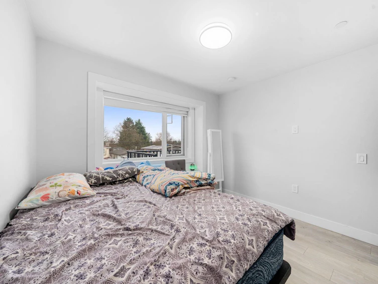 6749 Knight Street, Vancouver, BC, V5P 2W4 - 24