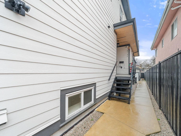 6749 Knight Street, Vancouver, BC, V5P 2W4 - 37