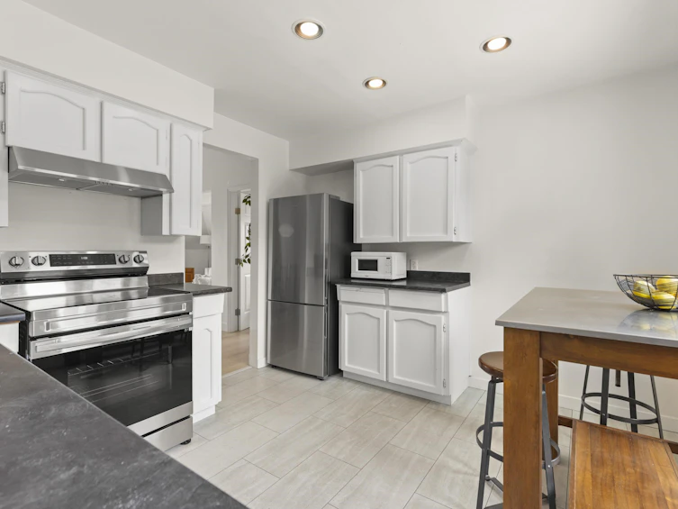 1902 Stephens Street, Vancouver, BC, V6K 3V9 - 25