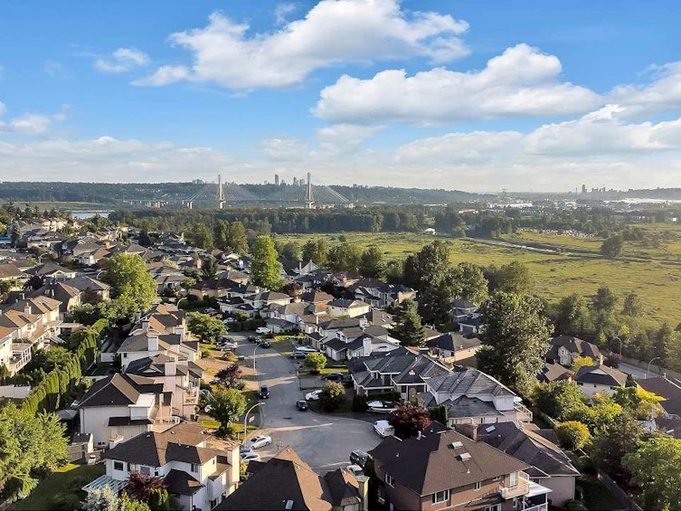 2658 Klassen Court, Port Coquitlam, BC, V3C 5Y8 - 3