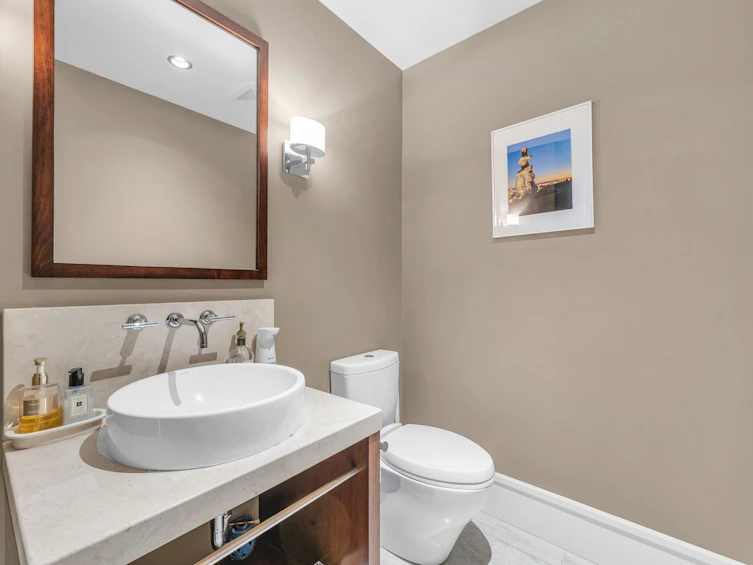 102-2575 Garden Court, West Vancouver, BC, V7S 0A2 - 27