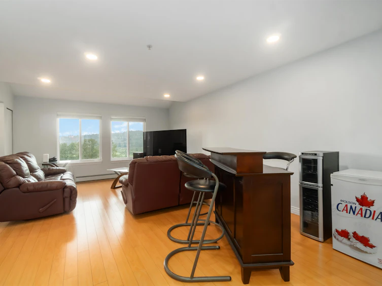 1159 Bennet Drive, Port Coquitlam, BC, V3C 6H2 - 6