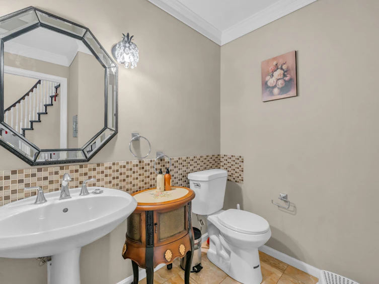 5155 Alderfeild Place, West Vancouver, BC, V7W 2W7 - 20