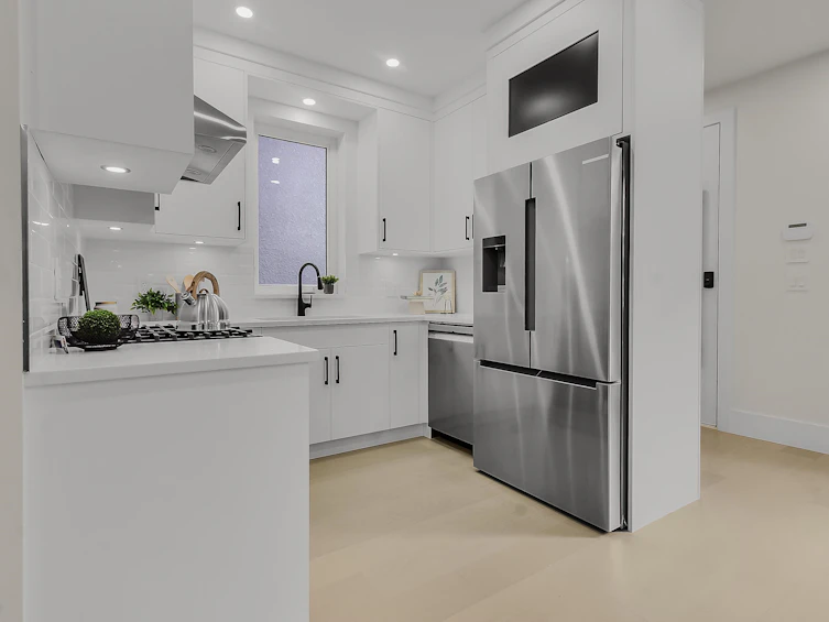 1-585 E 60th Avenue, Vancouver, BC, V5X 2A2 - 9