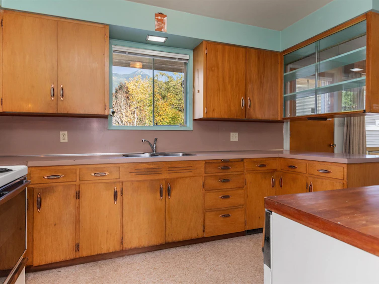 311 Allison Avenue, Hope, BC, V0X 1L0 - 14
