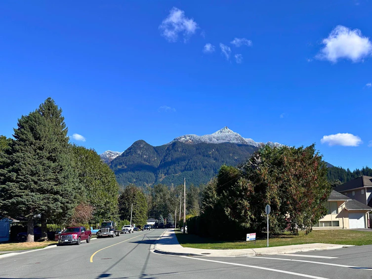 311 Allison Avenue, Hope, BC, V0X 1L0 - 2