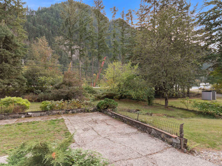 63491 Flood Hope Road, Hope, BC, V0X 1L2 - 38