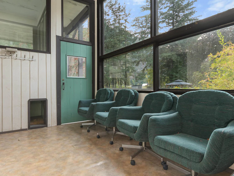 63491 Flood Hope Road, Hope, BC, V0X 1L2 - 32