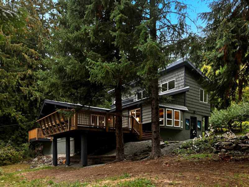 9257 Pemberton Portage Road, Pemberton BC