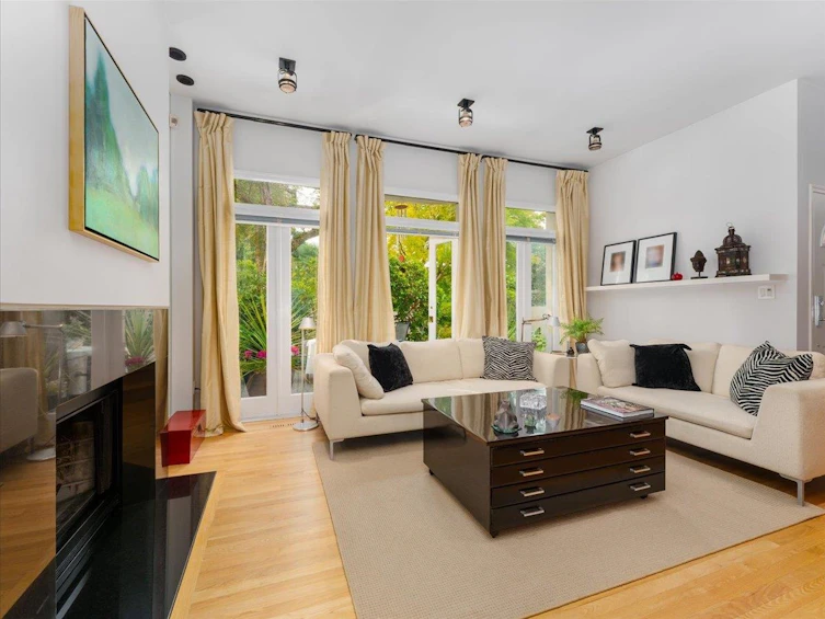 1973 Whyte Avenue, Vancouver, BC, V6J 1B4 - 3