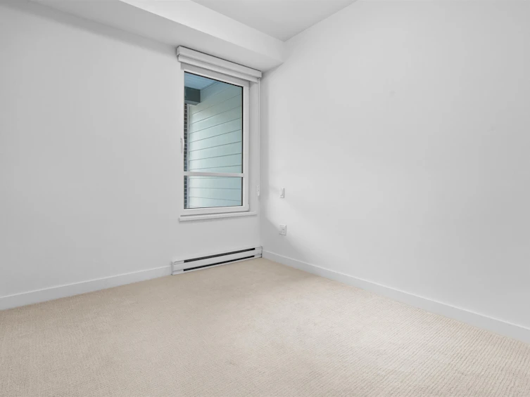 115-13788 76 Avenue, Surrey, BC, V3W 3V9 - 13