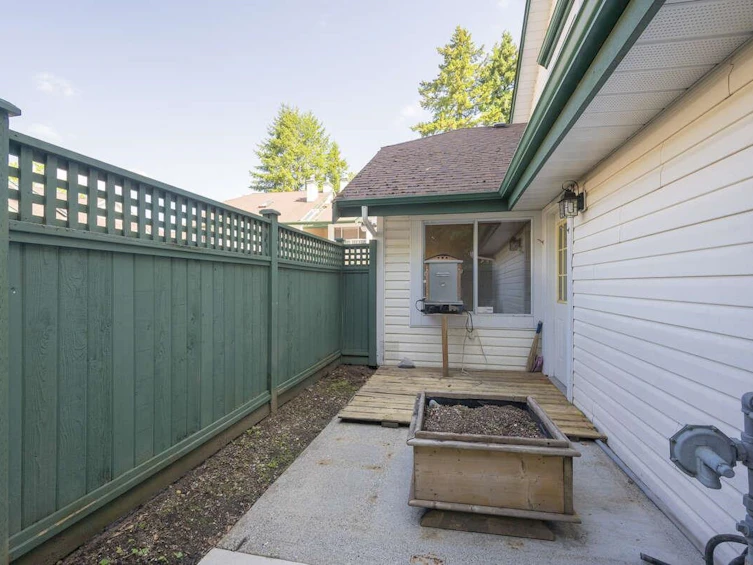 109-10308 155a Street, Surrey, BC, V3R 4K5 - 25