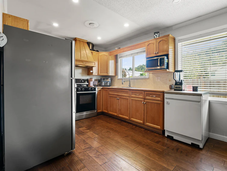 2751 Sandon Drive, Abbotsford, BC, V2S 7J3 - 8