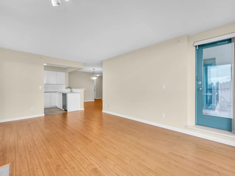 1104-6611 Southoaks Crescent, Burnaby, BC, V5E 4L5 - 11