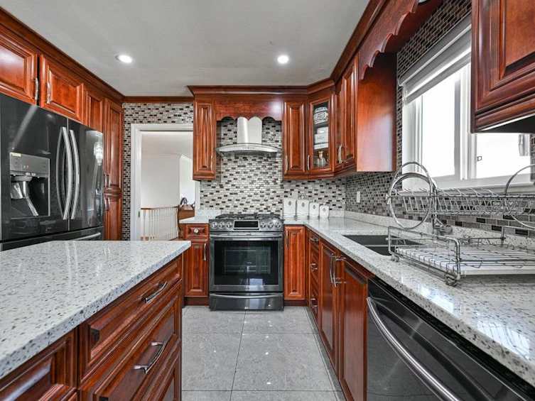 9638 131 Street, Surrey, BC, V3T 3P3 - 14