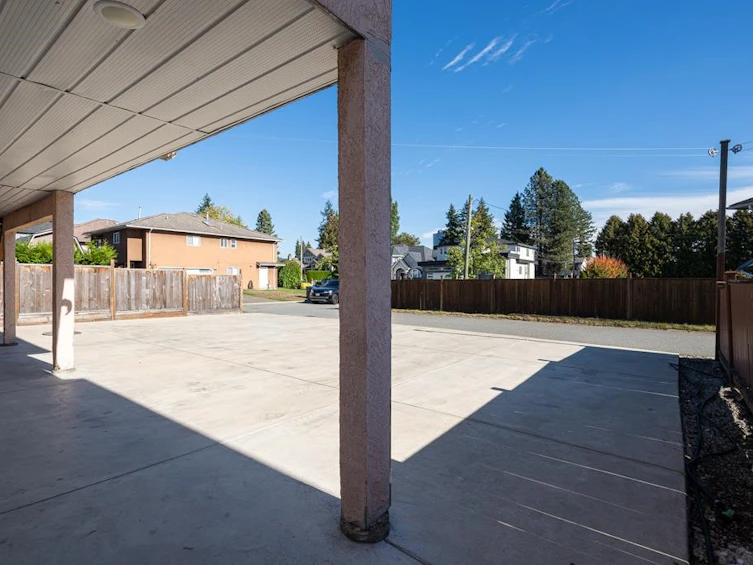 9638 131 Street, Surrey, BC, V3T 3P3 - 33