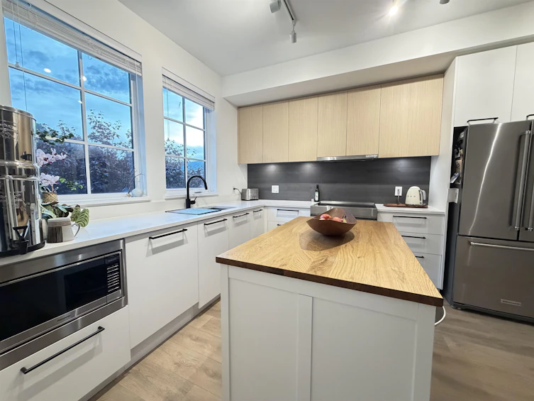1358 Peakside Place, Squamish, BC, V8B 1A8 - 4