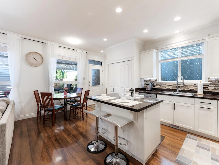 6631 192a Street, Surrey, BC, V4N 0B9 - 11