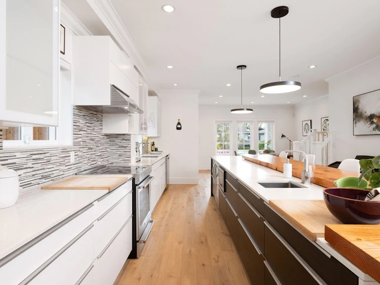 308 E 9th Street, North Vancouver, BC, V7L 2B2 - 9