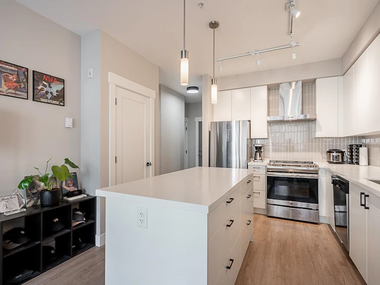 B304-20838 78b Avenue, Langley, BC, V2Y 3M2 - 11