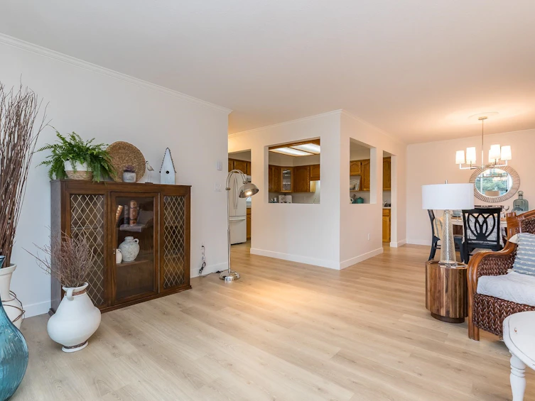 201-33110 George Ferguson Way, Abbotsford, BC, V2S 2L5 - 16