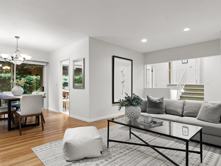 651 Kerry Place, North Vancouver, BC, V7N 2Y6