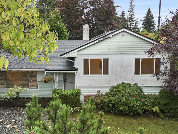 651 Kerry Place, North Vancouver, BC, V7N 2Y6 - 24
