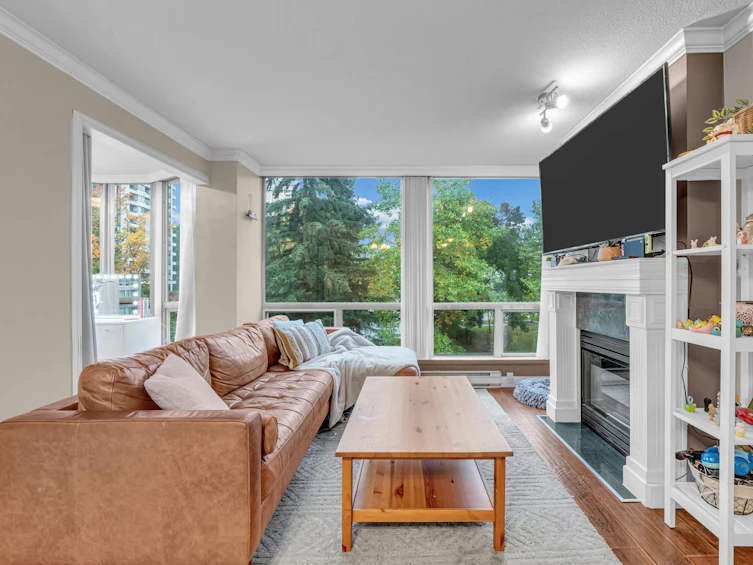 505-9633 Manchester Drive, Burnaby, BC, V3N 4Y9 - 3