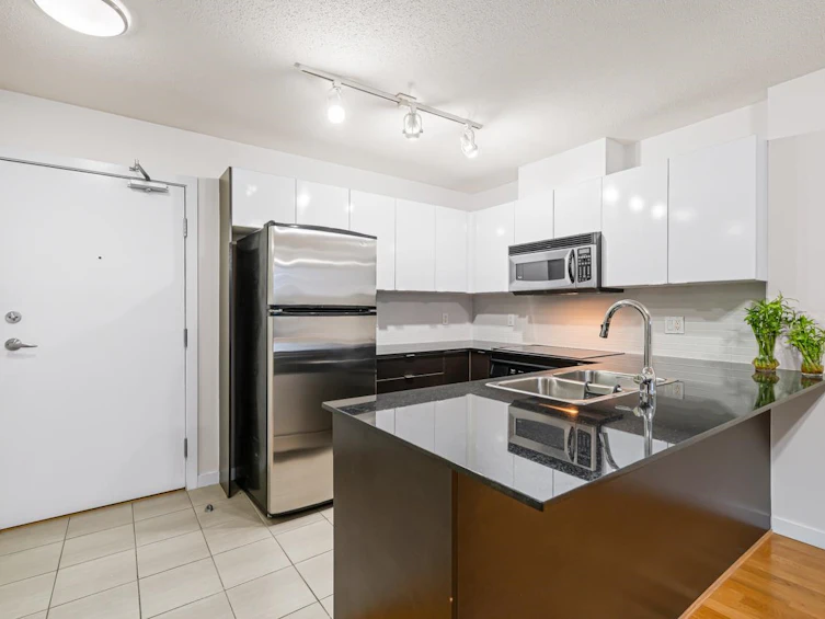 1105-4178 Dawson Street, Burnaby, BC, V5C 0A1 - 9
