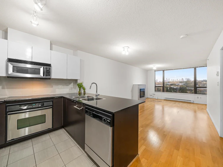 1105-4178 Dawson Street, Burnaby, BC, V5C 0A1 - 7