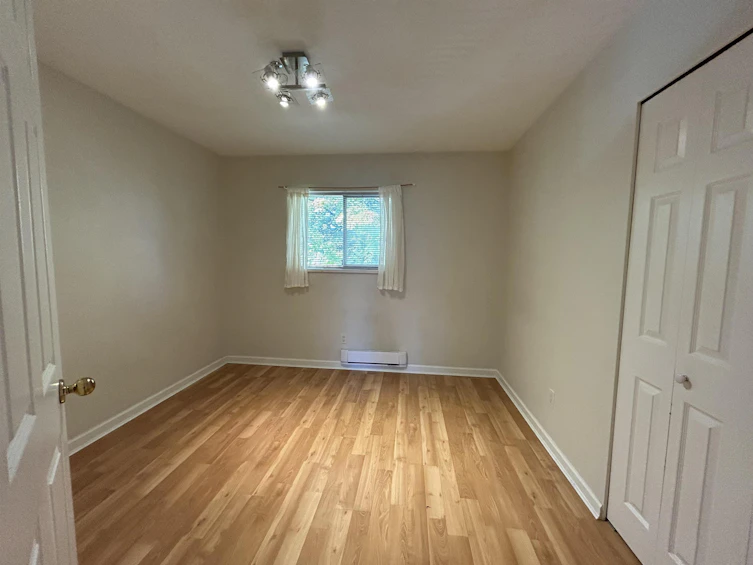 2358 W 6th Avenue, Vancouver, BC, V6K 1V9 - 17