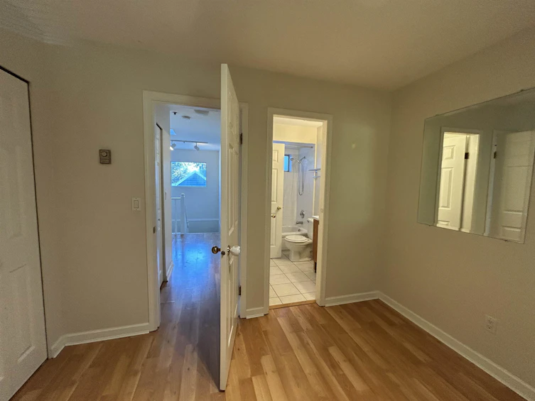 2358 W 6th Avenue, Vancouver, BC, V6K 1V9 - 6