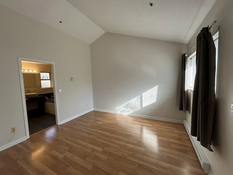 2358 W 6th Avenue, Vancouver, BC, V6K 1V9 - 22