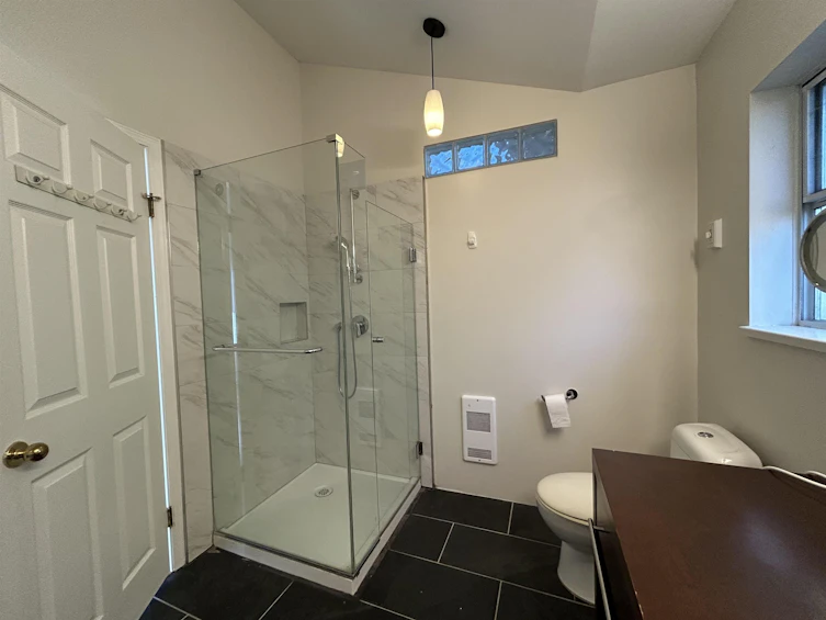 2358 W 6th Avenue, Vancouver, BC, V6K 1V9 - 24