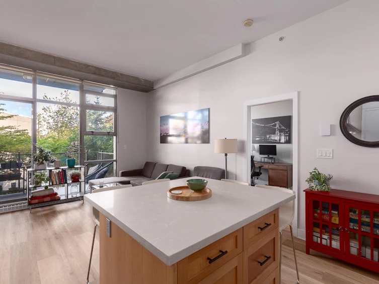 208-2635 Prince Edward Street, Vancouver, BC, V5T 4V7 - 7