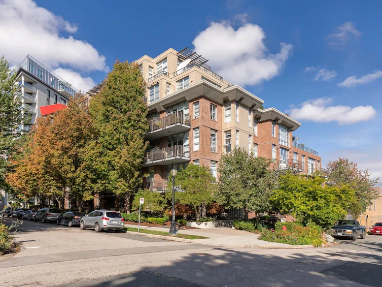 208-2635 Prince Edward Street, Vancouver, BC, V5T 4V7