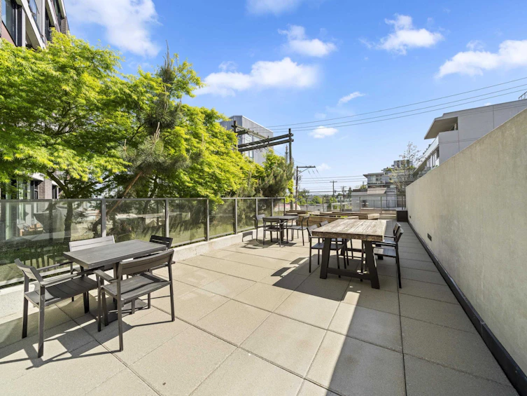 302-210 E 5th Avenue, Vancouver, BC, V5T 0K1 - 21