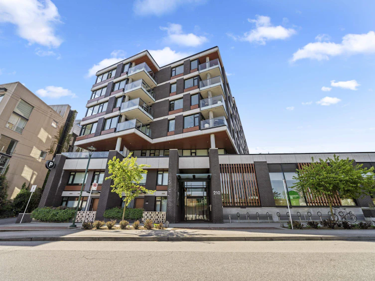 302-210 E 5th Avenue, Vancouver, BC, V5T 0K1
