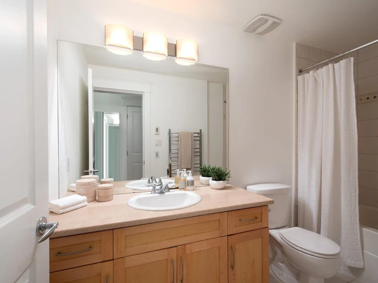 316 W 14th Avenue, Vancouver, BC, V5Y 1X4 - 17
