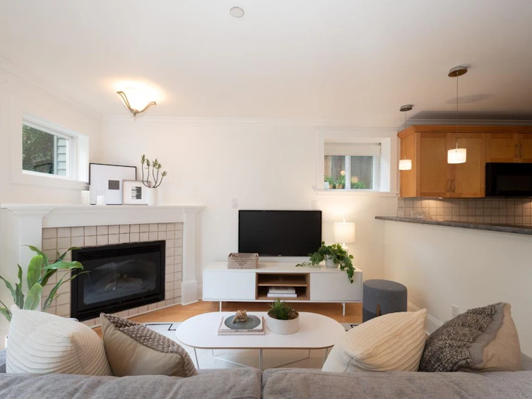 316 W 14th Avenue, Vancouver, BC, V5Y 1X4 - 7