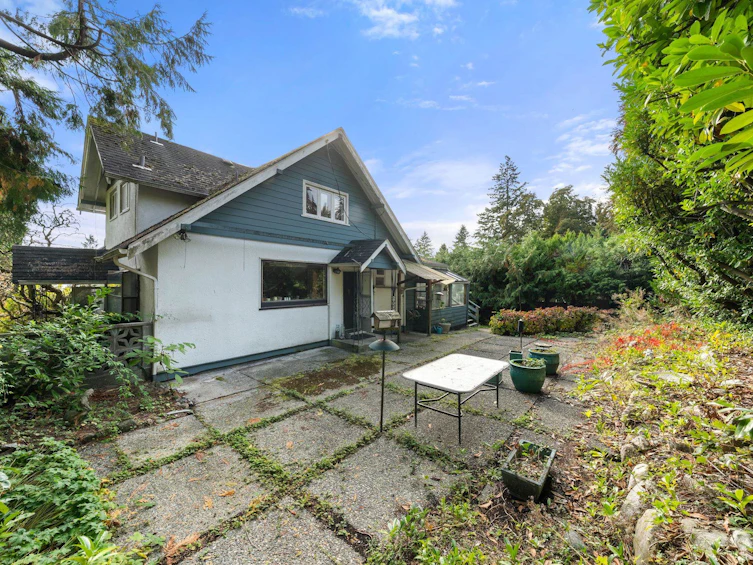 3041 St. Marys Avenue, North Vancouver, BC, V7N 1X5 - 32